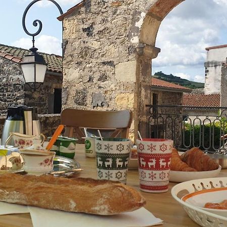 مبيت وإفطار Saint-Saturnin  La Tour Noble المظهر الخارجي الصورة